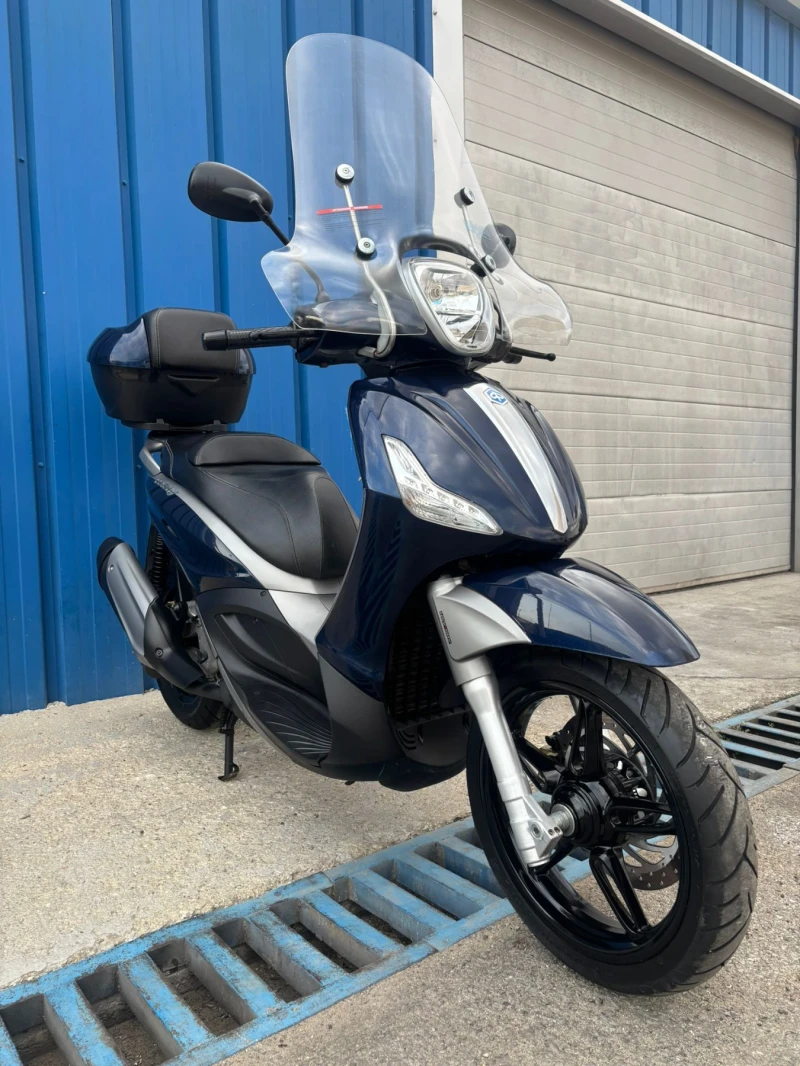 Piaggio Beverly 350i ABS ASR, снимка 2 - Мотоциклети и мототехника - 51206504