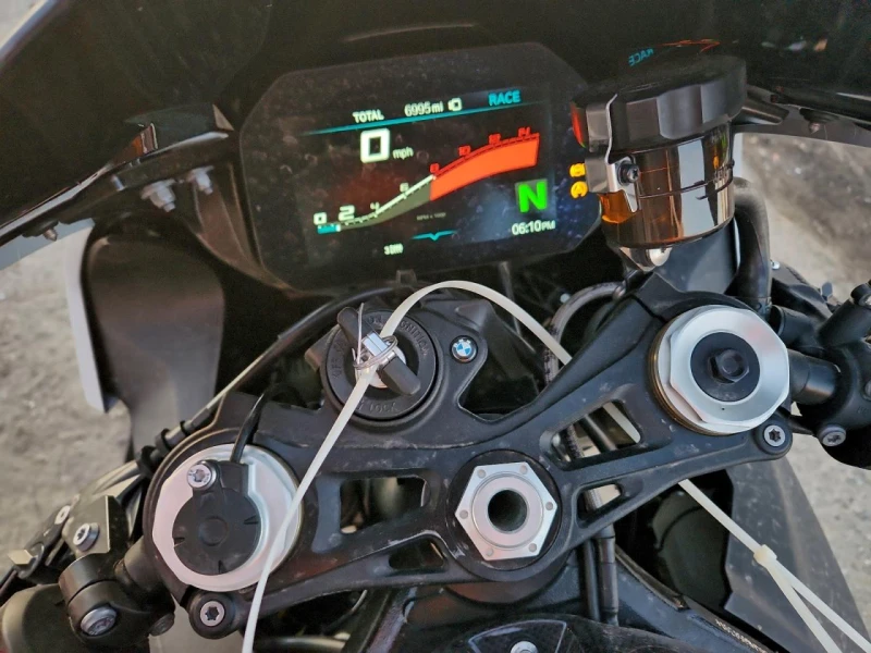 BMW S 1000RR, снимка 7 - Мотоциклети и мототехника - 53113335