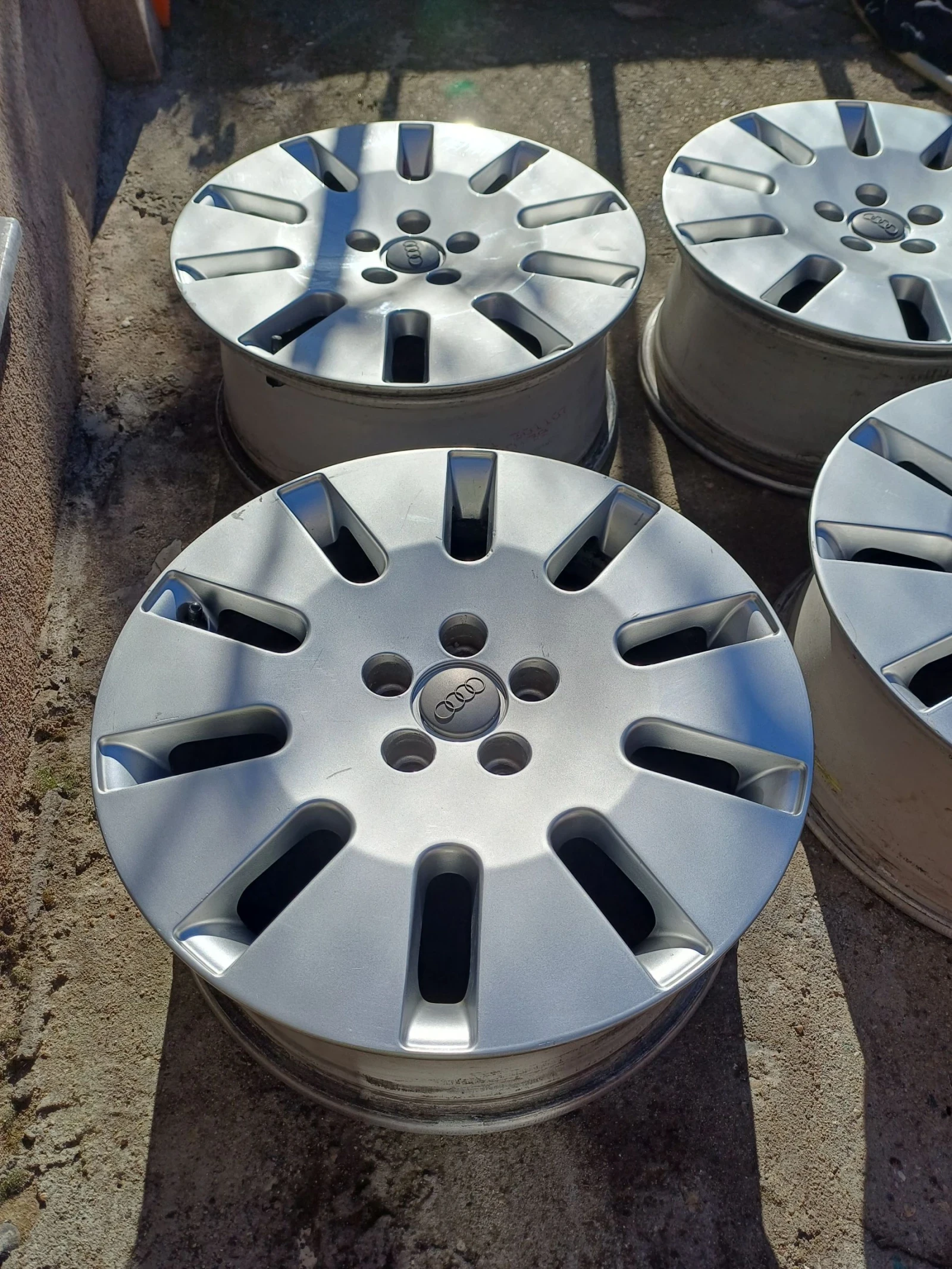   Audi A8 | Mobile.bg   6