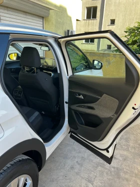 Peugeot 3008 1.2T 130к.с., снимка 10