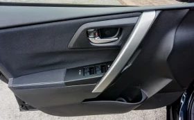 Обява за продажба на Toyota Auris 1.4D-4D LOUNGE ~17 995 лв. - изображение 4