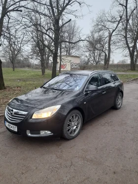 Opel Insignia, снимка 13 - Автомобили и джипове - 51865490