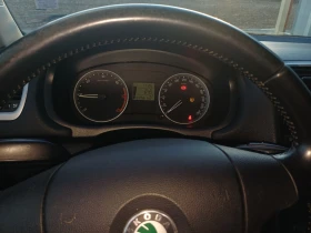 Skoda Roomster 1.9tdi skout - 3200 € / 6258.66 лв. - 18952963 3