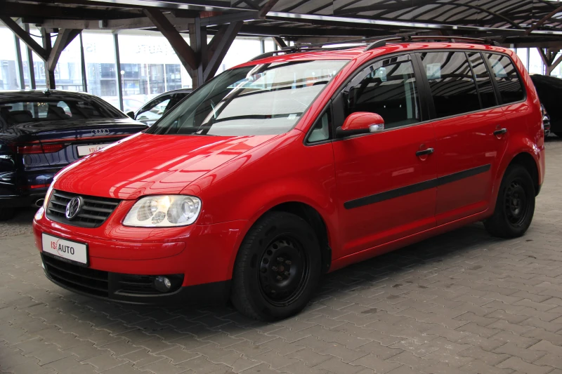 VW Touran 1.9TDI/DSG/NAVI/XENON/Подгрев/Шибедах, снимка 2 - Автомобили и джипове - 47068384