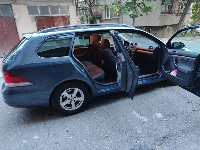 VW Golf Variant, снимка 6 - Автомобили и джипове - 47465844