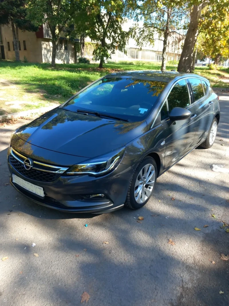 Opel Astra, снимка 1 - Автомобили и джипове - 48001947