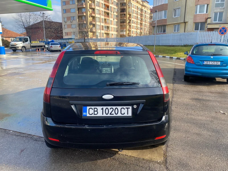 Ford Fiesta, снимка 5 - Автомобили и джипове - 48307804