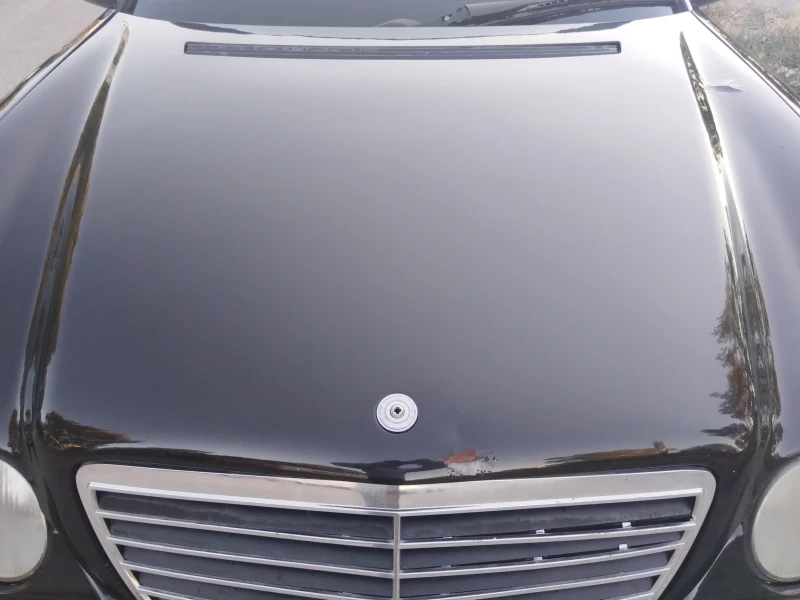 Mercedes-Benz E 240, снимка 3 - Автомобили и джипове - 52202345