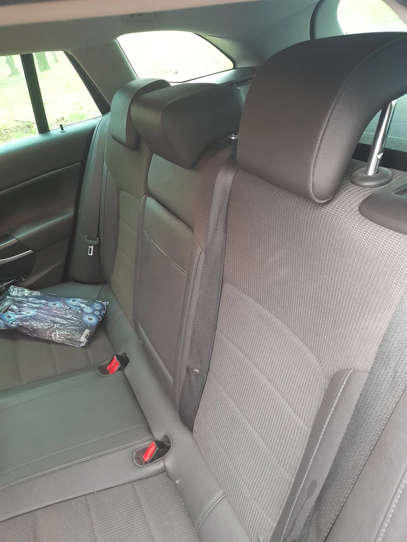 Opel Insignia, снимка 17 - Автомобили и джипове - 51865490