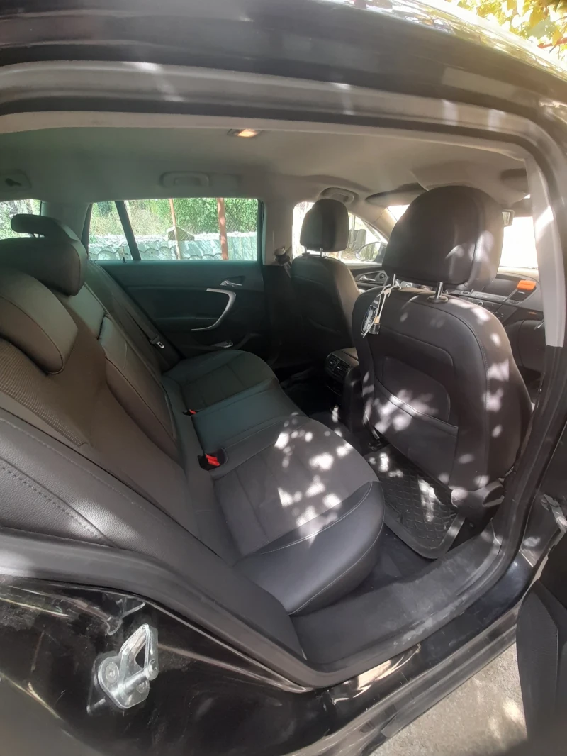 Opel Insignia, снимка 7 - Автомобили и джипове - 51865490