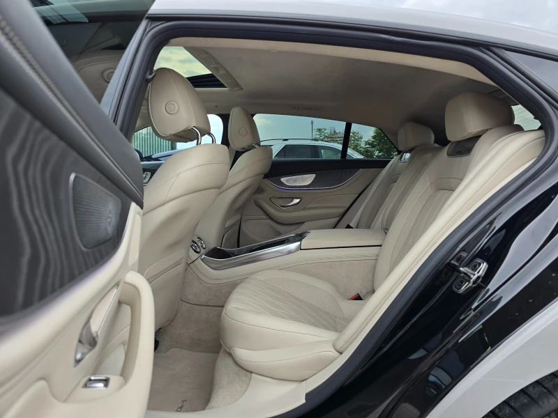 Mercedes-Benz AMG GT /5.3AMG/4Matic + //Burmester/HEAD UP// 360 камера , снимка 13 - Автомобили и джипове - 52550479
