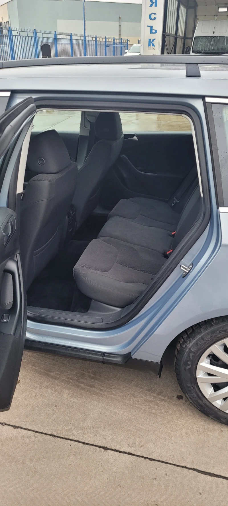 VW Passat, снимка 14 - Автомобили и джипове - 52713420