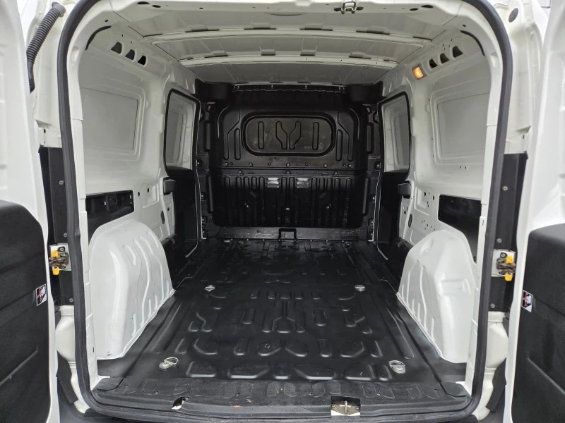 Opel Combo 1.6CDTI-105кс= MAXI= 6СКОРОСТИ= КЛИМАТИК, снимка 10 - Автомобили и джипове - 52841260