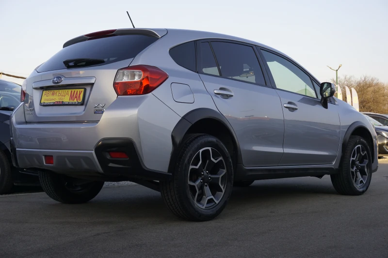 Subaru XV 2.0/4x4/Италия/Камера, снимка 7 - Автомобили и джипове - 52876720