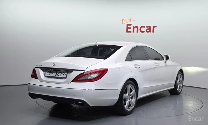 Mercedes-Benz CLS 350, снимка 2 - Автомобили и джипове - 52900102