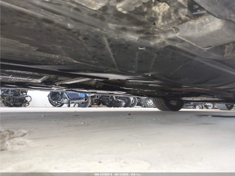 Mercedes-Benz E 300 4MATIC* ПОДГРЕВ* BURMESTER* 360* PANO, снимка 14 - Автомобили и джипове - 53296445