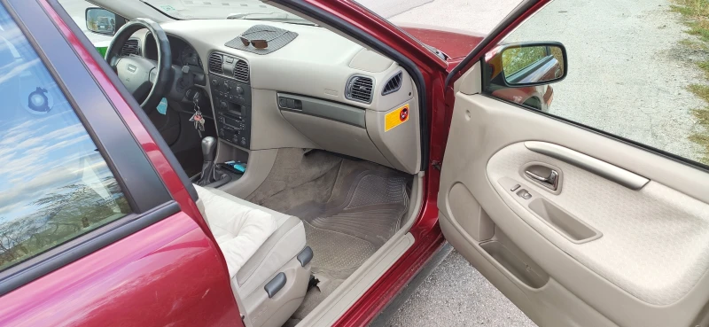 Volvo S40 S40, снимка 8 - Автомобили и джипове - 53488958