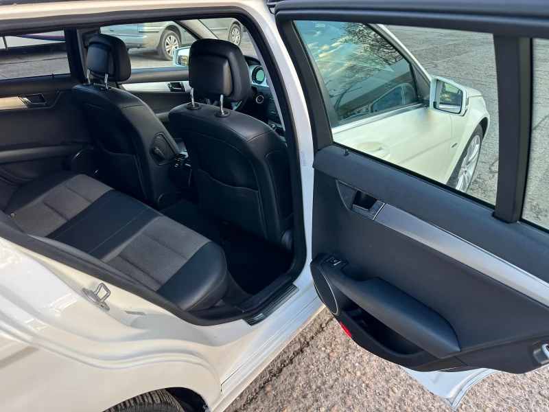 Mercedes-Benz C 220 2.2 CDI - 11900 лв. - 61893812 | Car24.bg