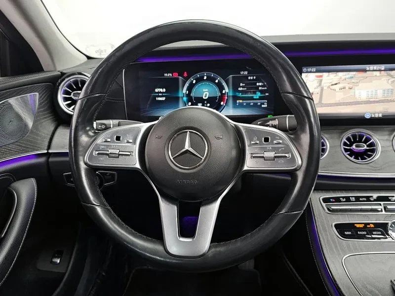 Mercedes-Benz CLS 400, снимка 13 - Автомобили и джипове - 54288633