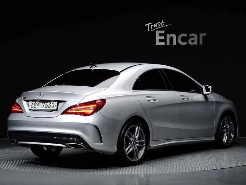 Mercedes-Benz CLA CLA220 AMG Line| 184к.с.| ВКЛ.ТЕХНОТЕСТ, снимка 2 - Автомобили и джипове - 55136677