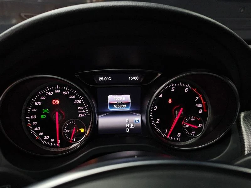 Mercedes-Benz CLA CLA220 AMG Line| 184к.с.| ВКЛ.ТЕХНОТЕСТ, снимка 8 - Автомобили и джипове - 55136677