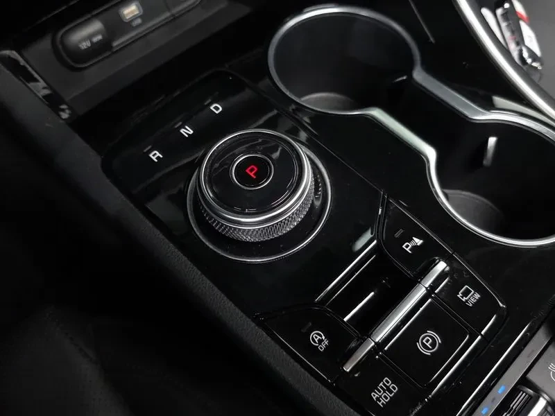 Kia K5 2.0 Prestige, снимка 9 - Автомобили и джипове - 55739154