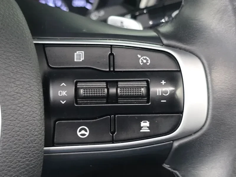 Kia K5 2.0 Prestige, снимка 16 - Автомобили и джипове - 55739154