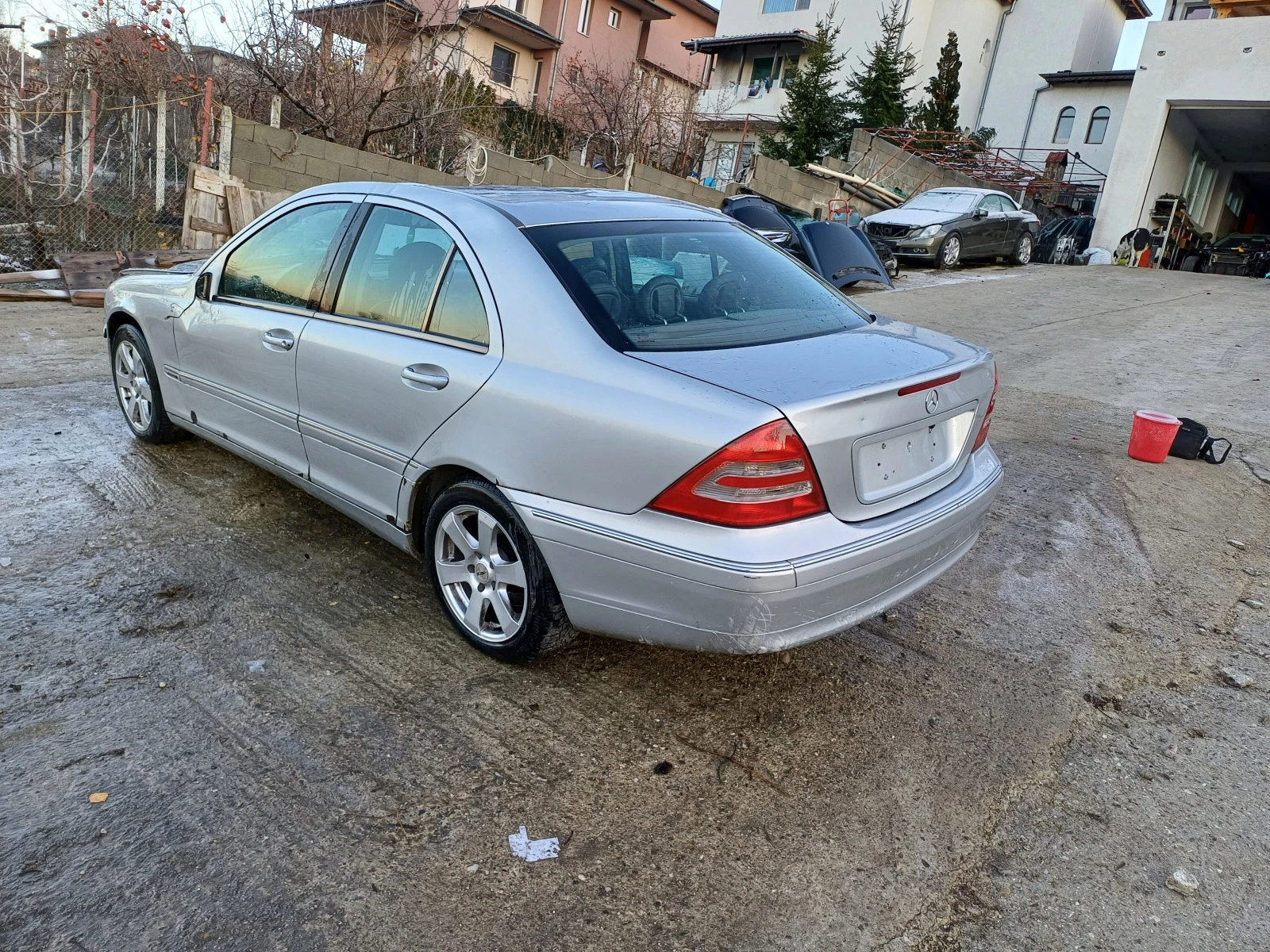 Mercedes-Benz C 240 2, 4 i V6 | Mobile.bg   1