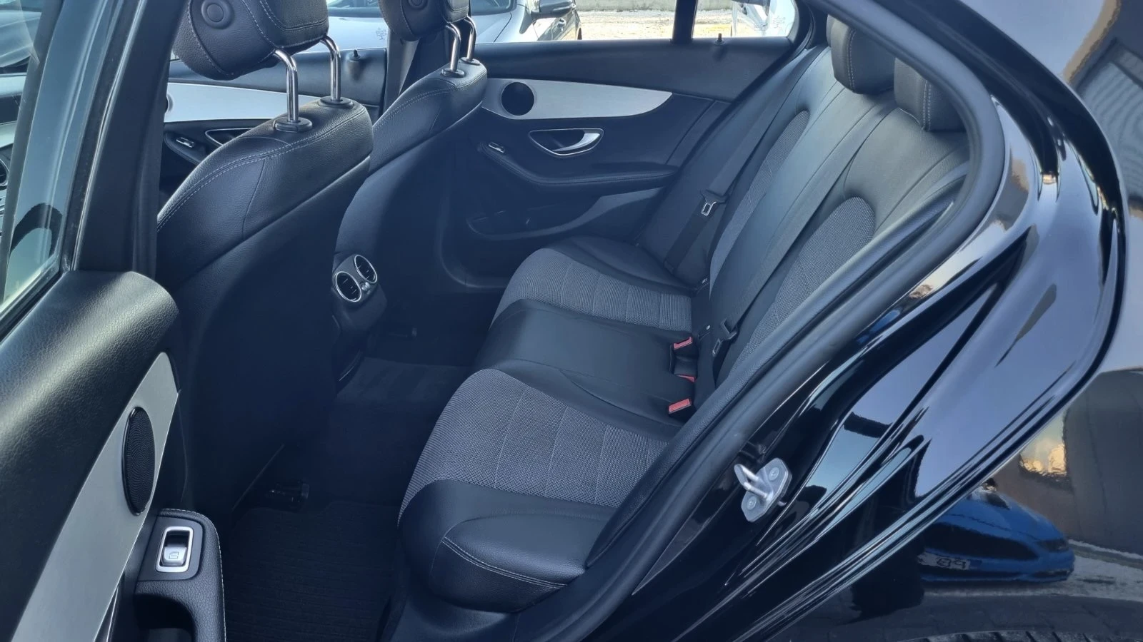 Mercedes-Benz C 250 4MATIC * *  !!! | Mobile.bg   13