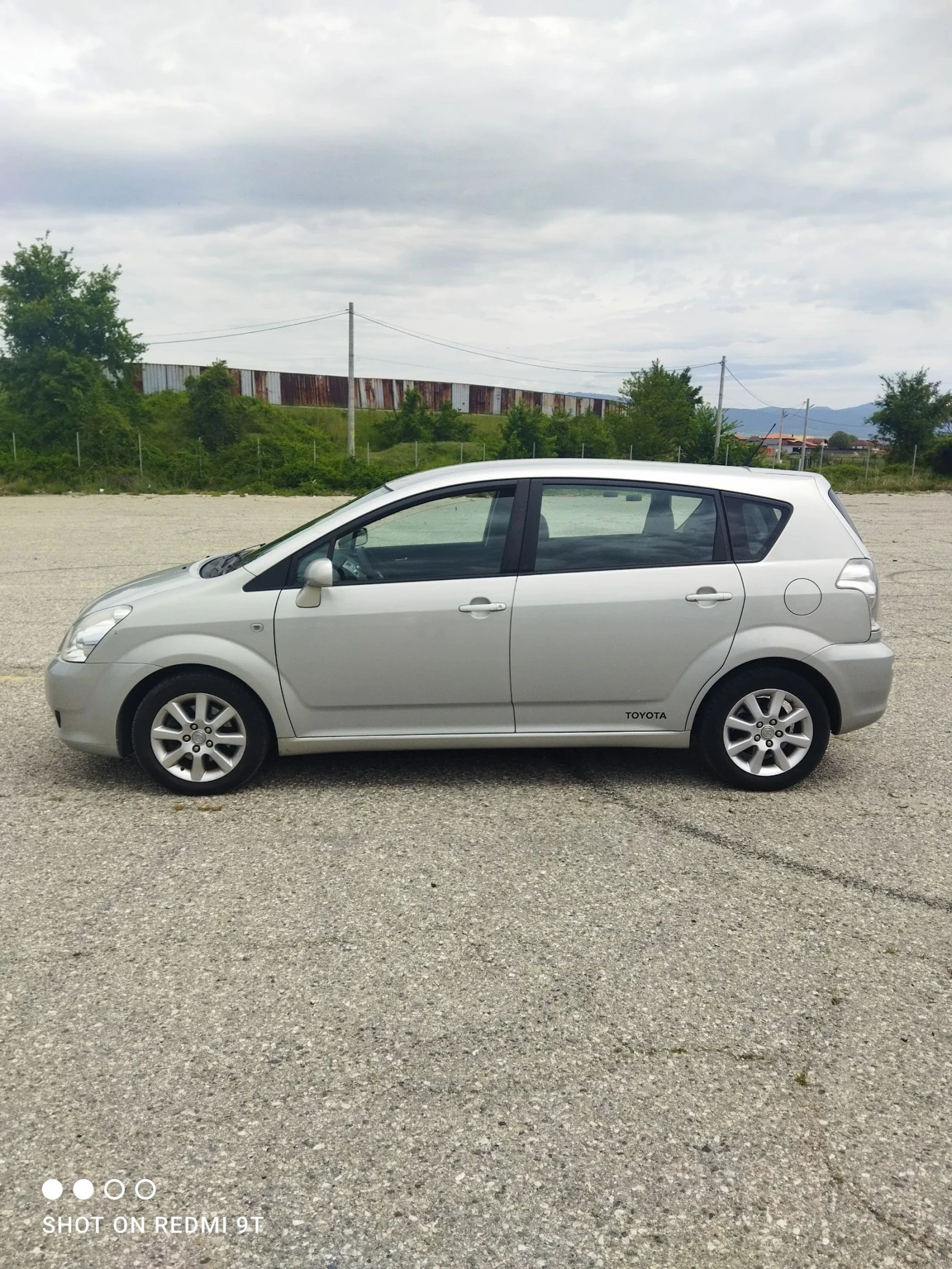 Toyota Corolla verso  - изображение 8