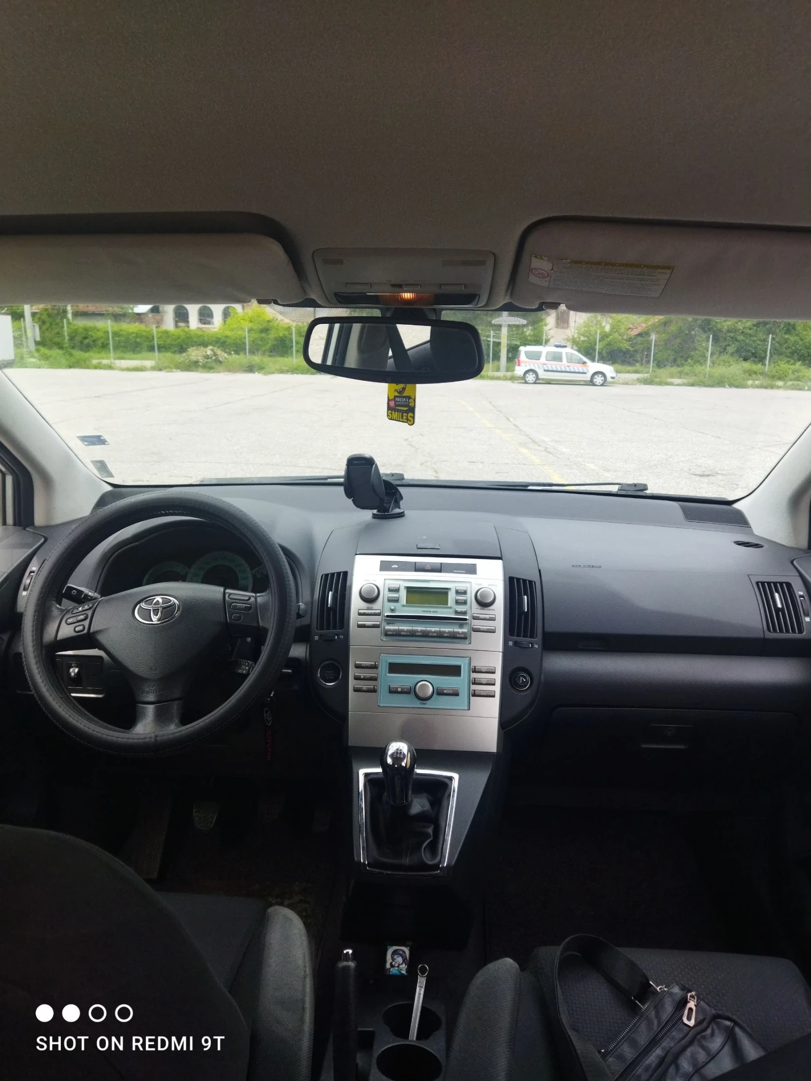 Toyota Corolla verso  - изображение 10