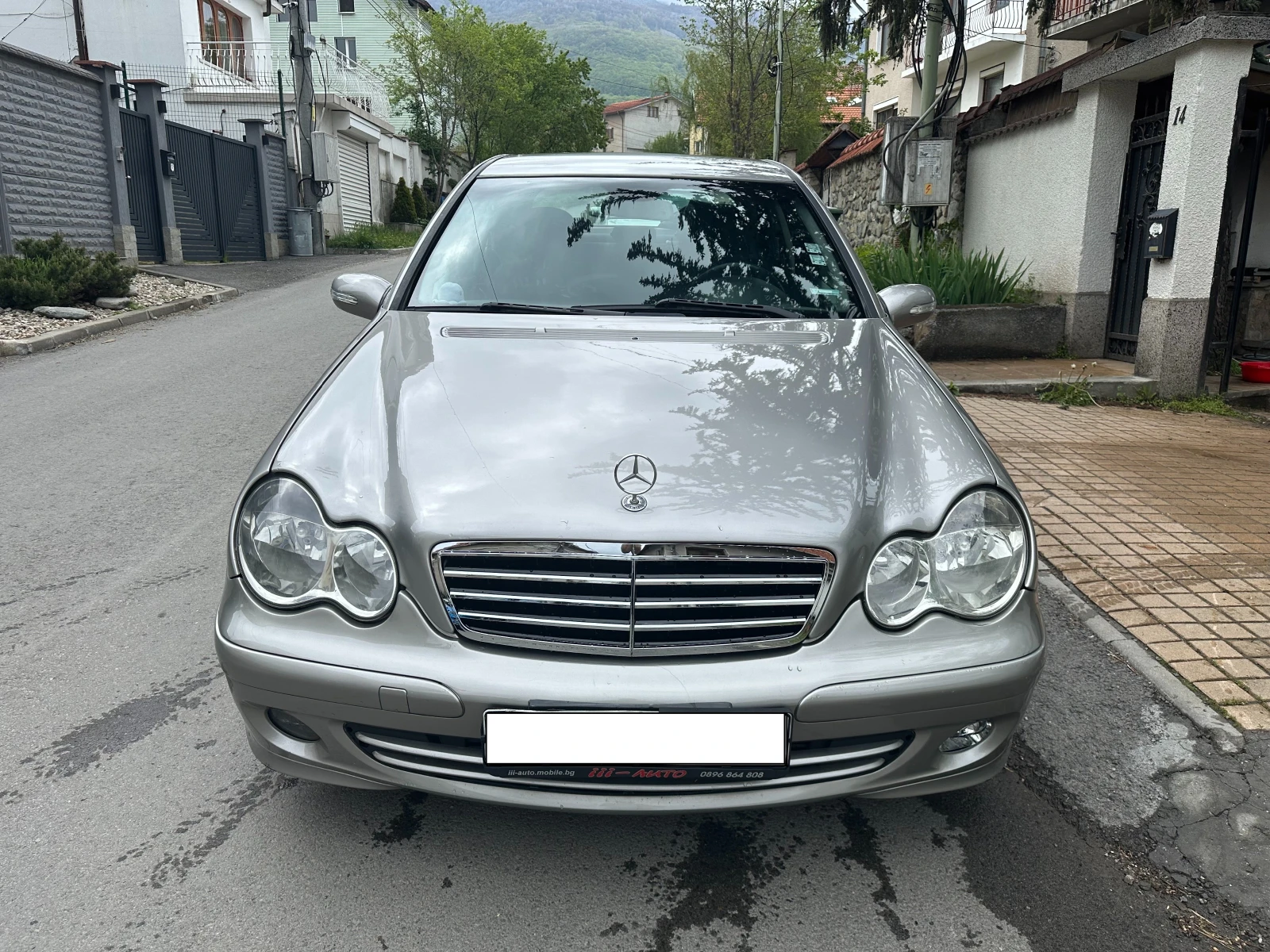 Mercedes-Benz C 200  - изображение 3