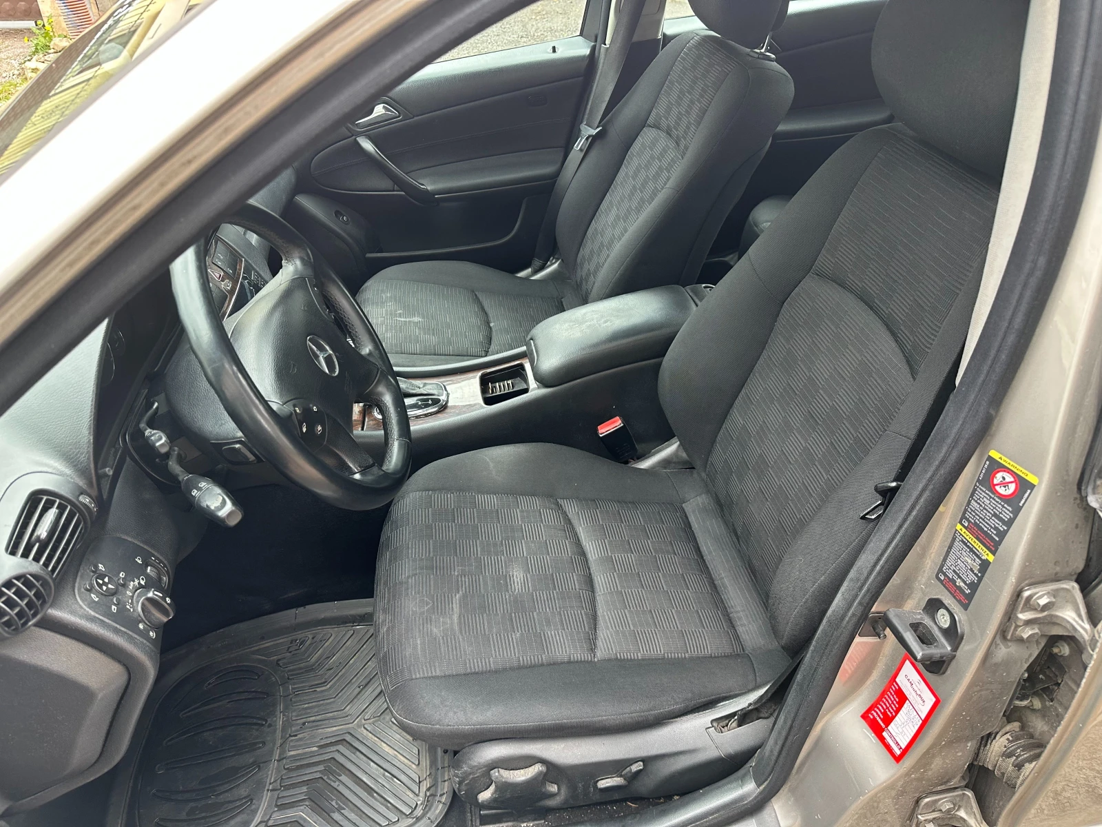 Mercedes-Benz C 200  - изображение 7