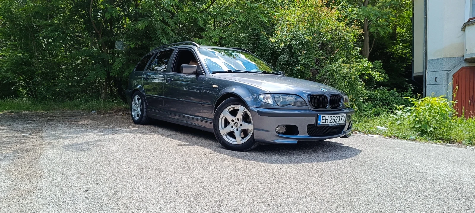 BMW 320 320D 150hp - изображение 2