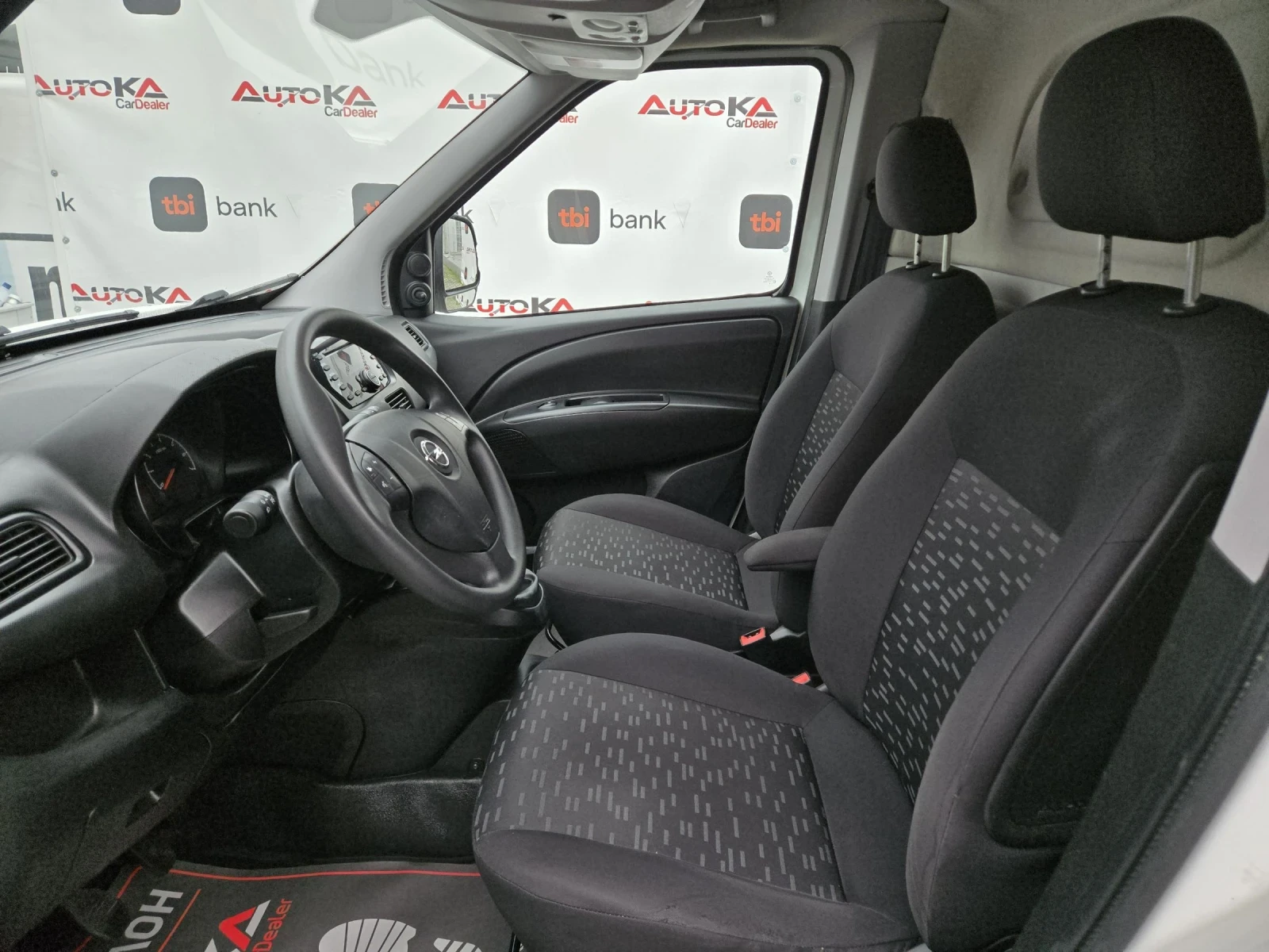 Opel Combo 1.6CDTI-105кс= MAXI= 6СКОРОСТИ= КЛИМАТИК - изображение 7