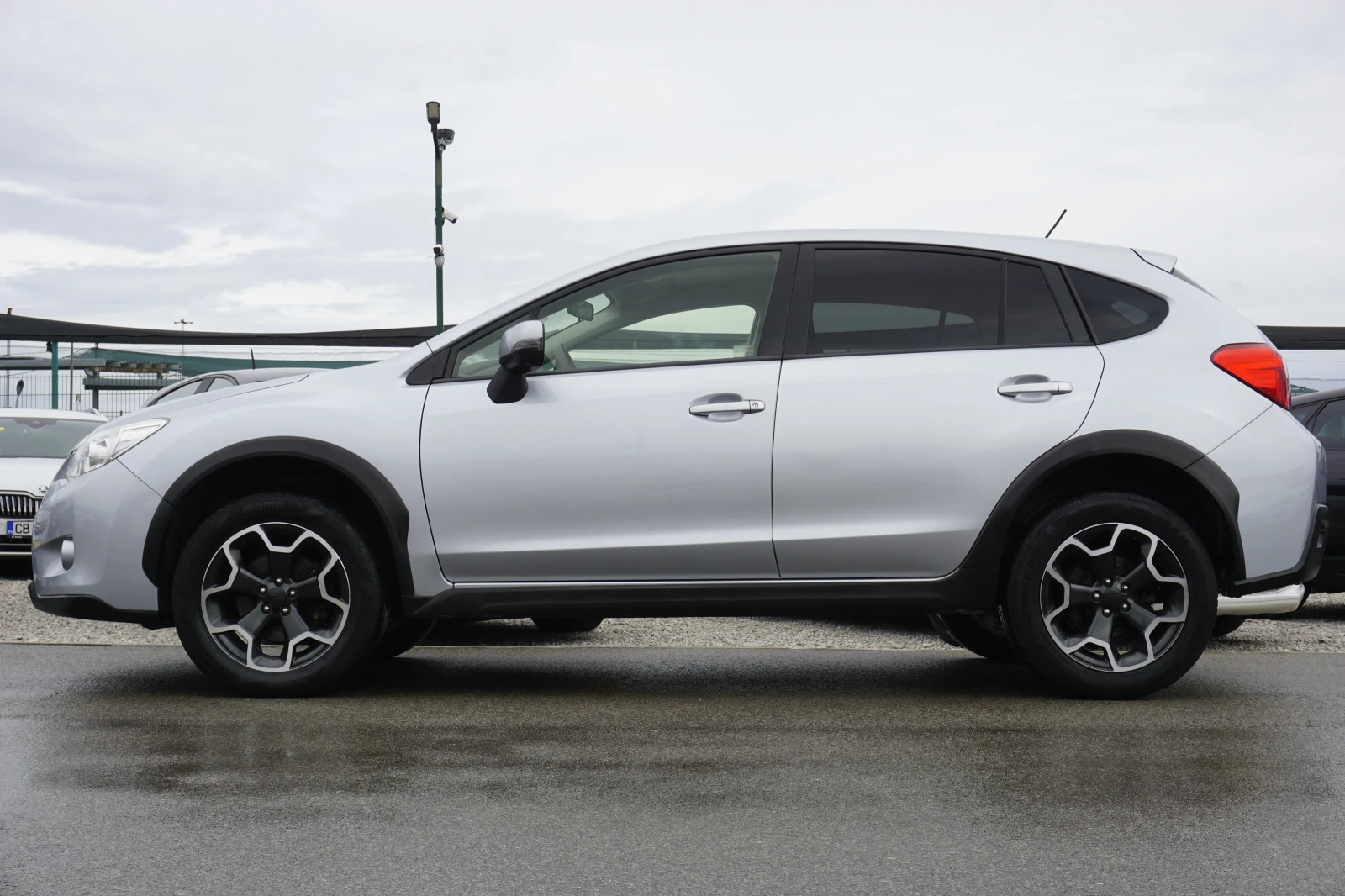 Subaru XV 2.0/4x4/Италия/Камера, снимка 7 - Автомобили и джипове - 52876720