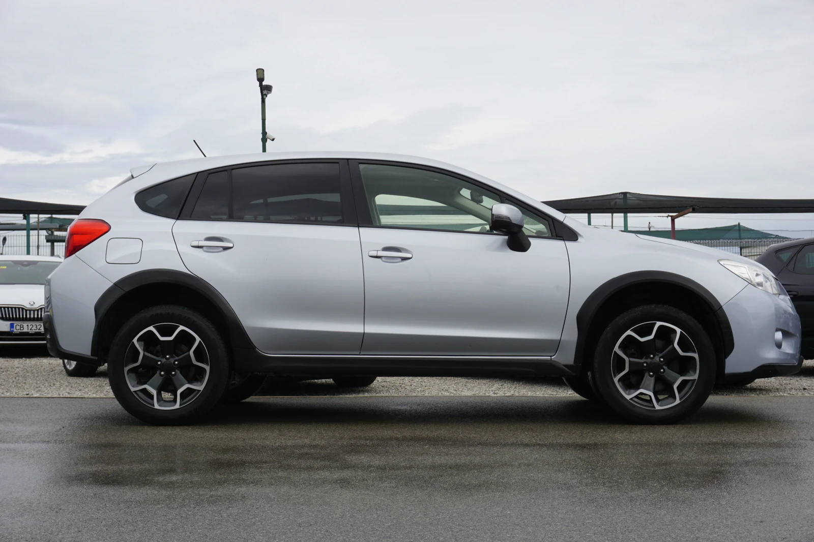 Subaru XV 2.0/4x4/Италия/Камера, снимка 8 - Автомобили и джипове - 52876720