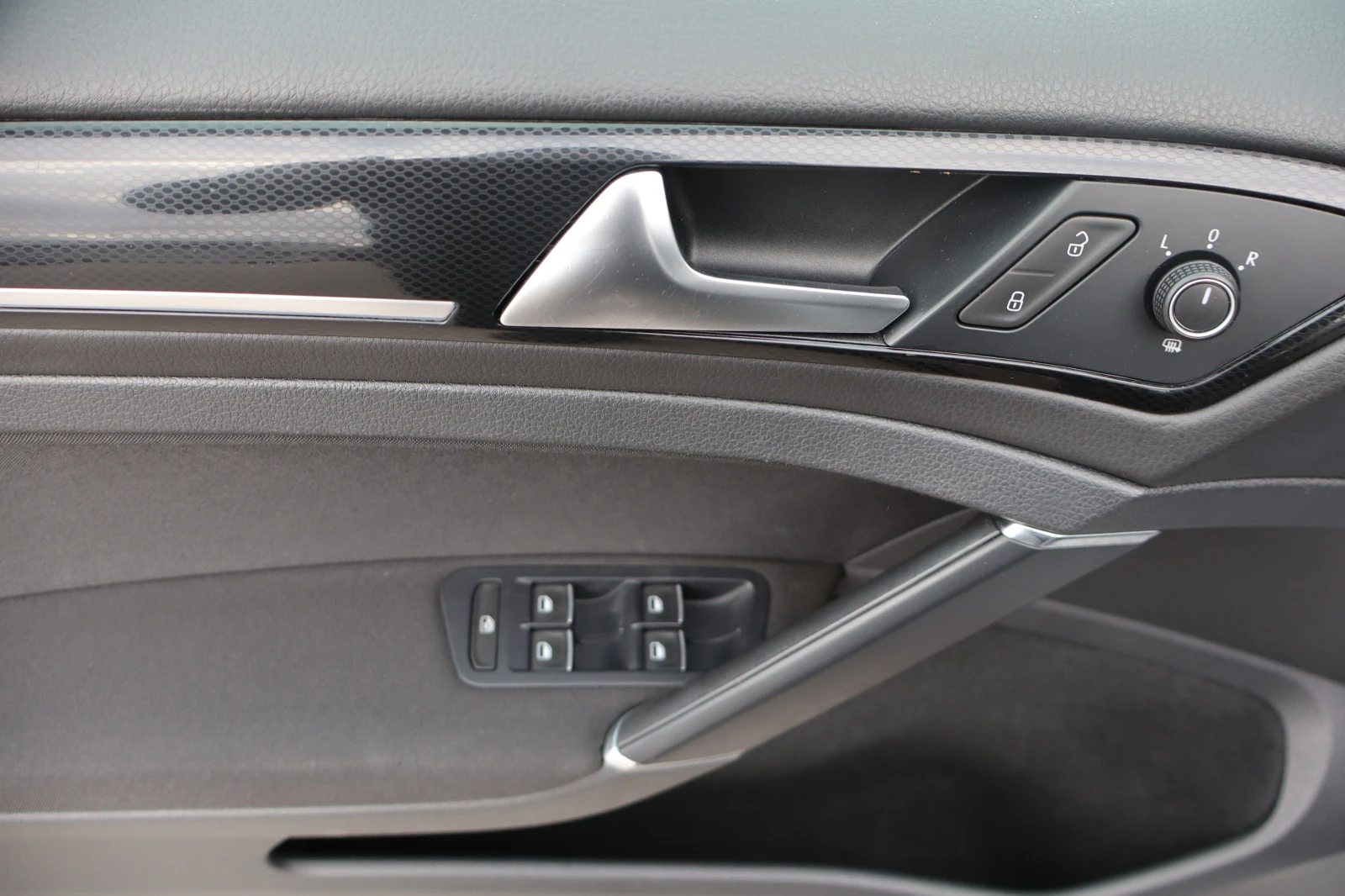 VW Golf 1.6TDI* DSG* 154000KM* TOP*  | Mobile.bg � ����������� 9