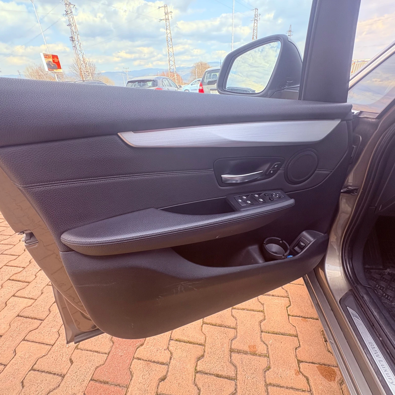 BMW 2 Active Tourer Luxury, снимка 17 - Автомобили и джипове - 53758846