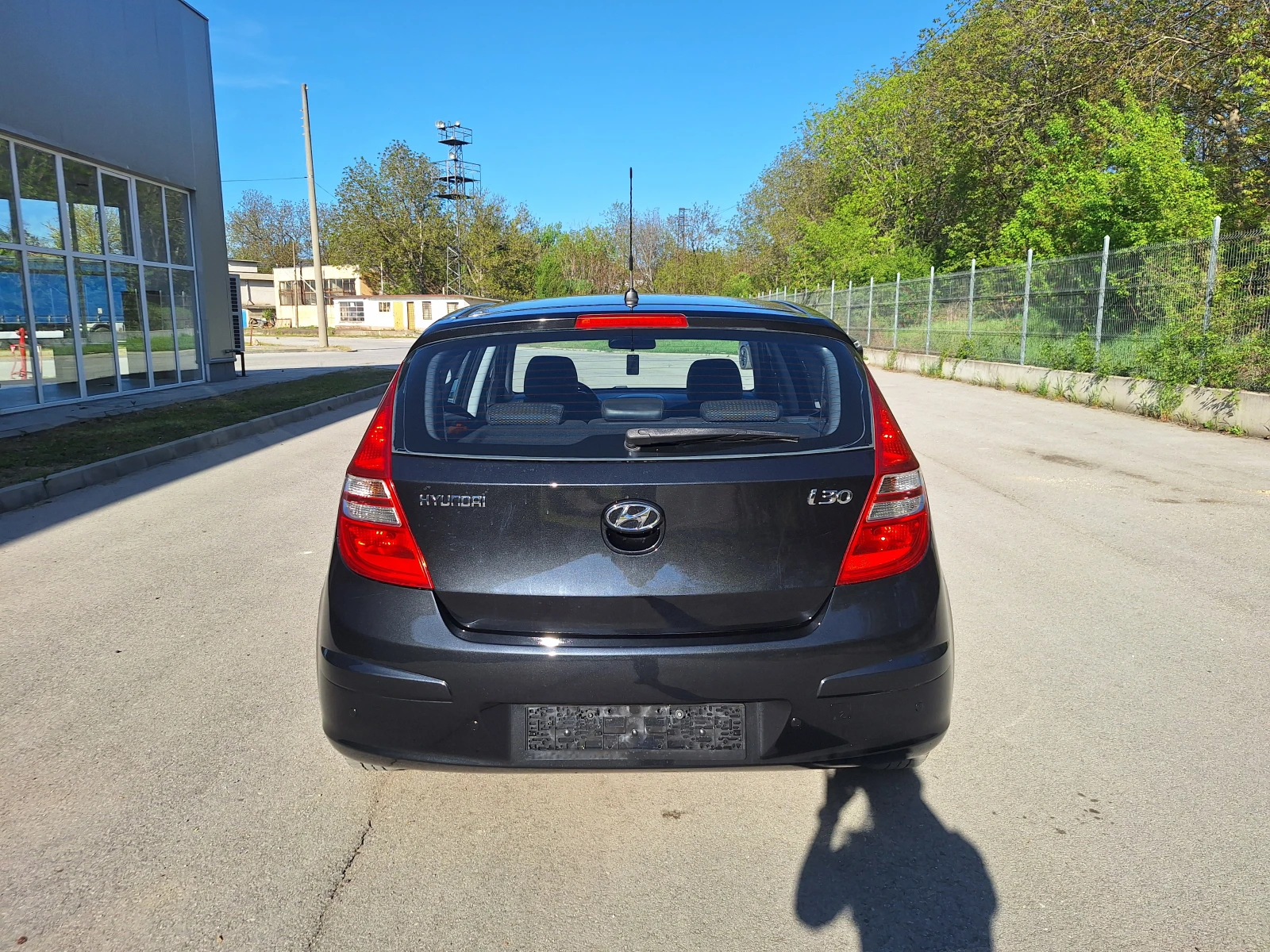 Hyundai I30 i30 CW 1.6 ОТЛИЧНО, снимка 6 - Автомобили и джипове - 54369847