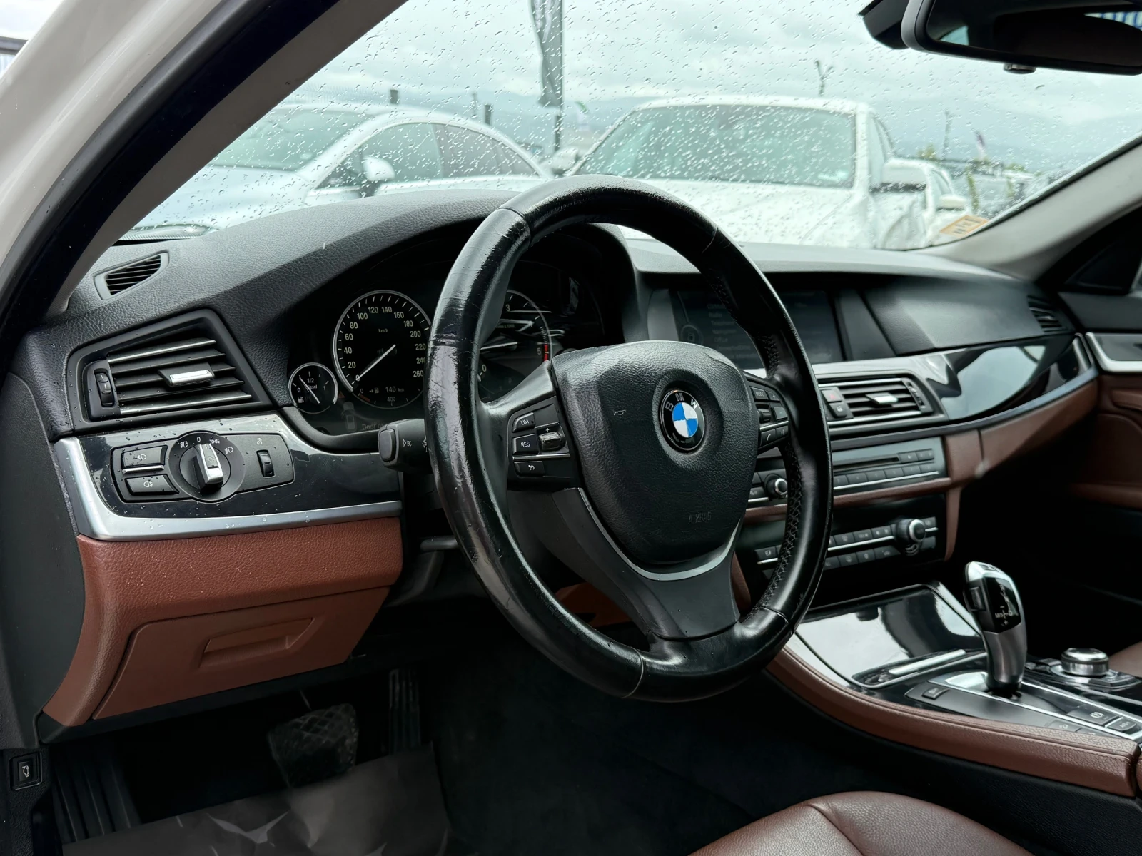 BMW 530 Xdrive* 2013г* Автоматик* Топ Състояние* 229.000КМ, снимка 8 - Автомобили и джипове - 54585795