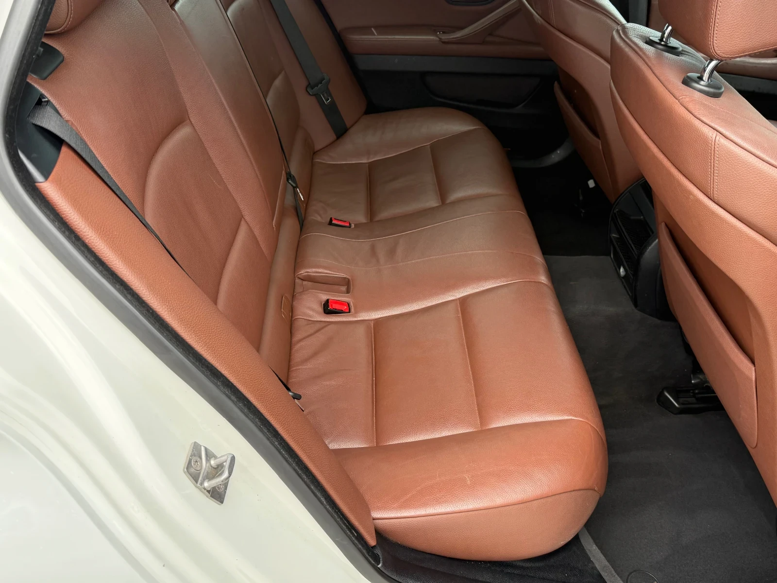 BMW 530 Xdrive* 2013г* Автоматик* Топ Състояние* 229.000КМ, снимка 11 - Автомобили и джипове - 54585795