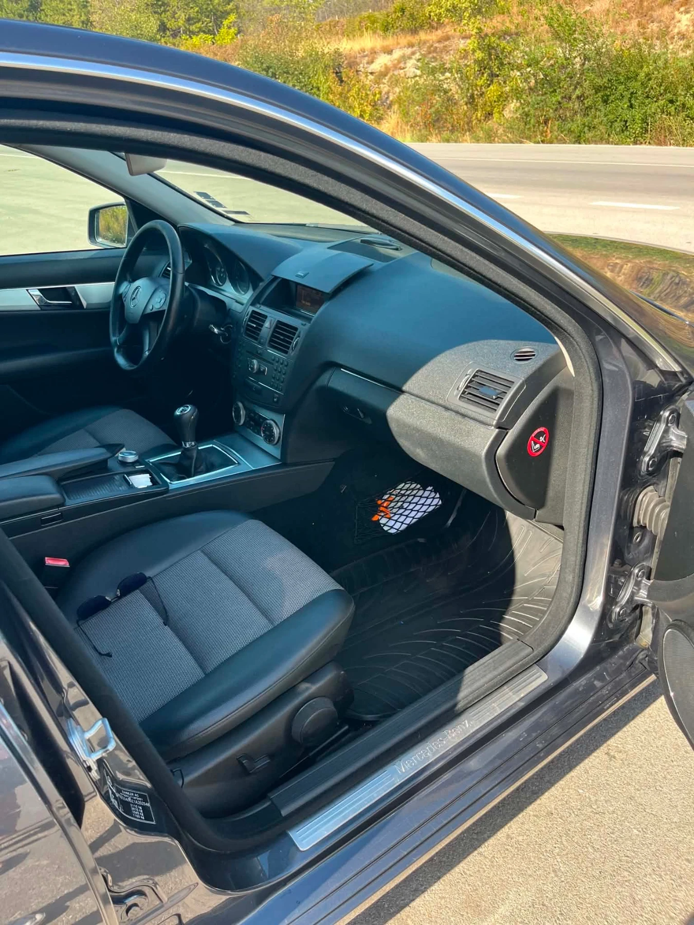 Mercedes-Benz C 220 2.2 170, снимка 8 - Автомобили и джипове - 54831032