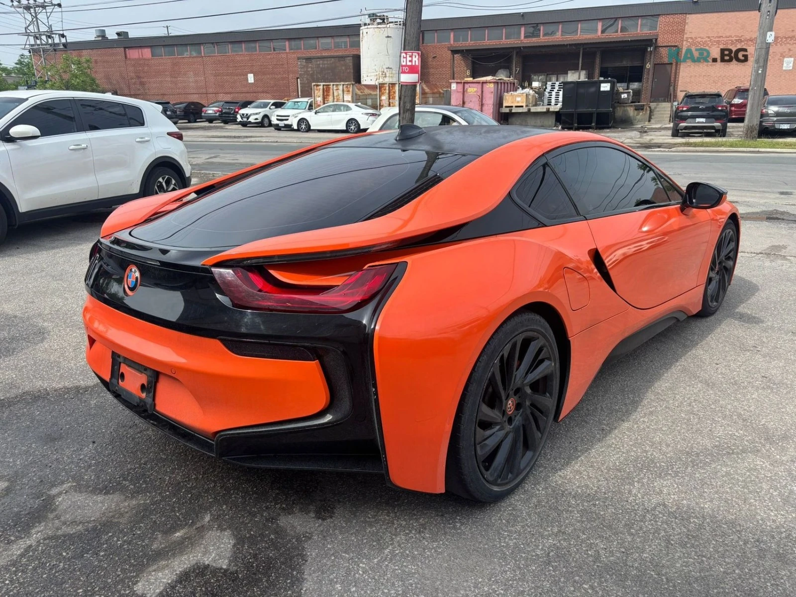 BMW i8 * AвтоКредит * (ЦЕНА ДО БГ), снимка 5 - Автомобили и джипове - 54857761