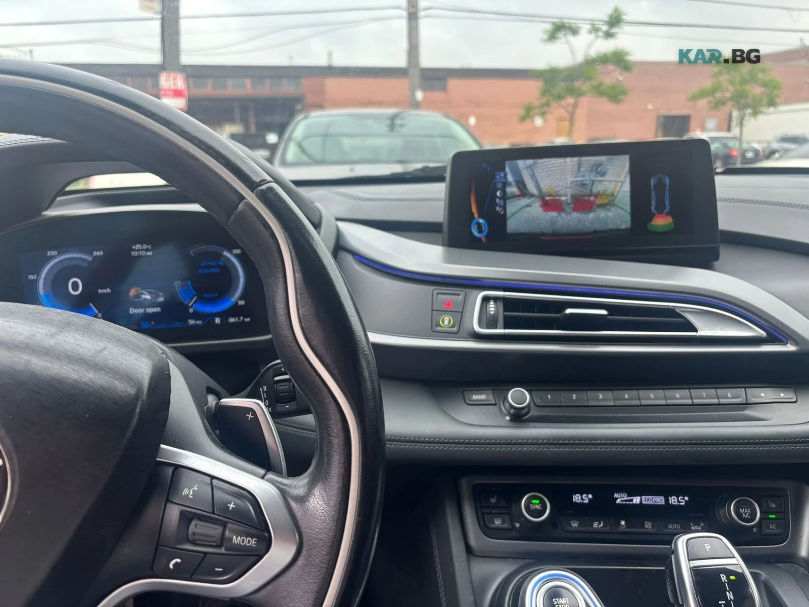 BMW i8 * AвтоКредит * (ЦЕНА ДО БГ), снимка 11 - Автомобили и джипове - 54857761