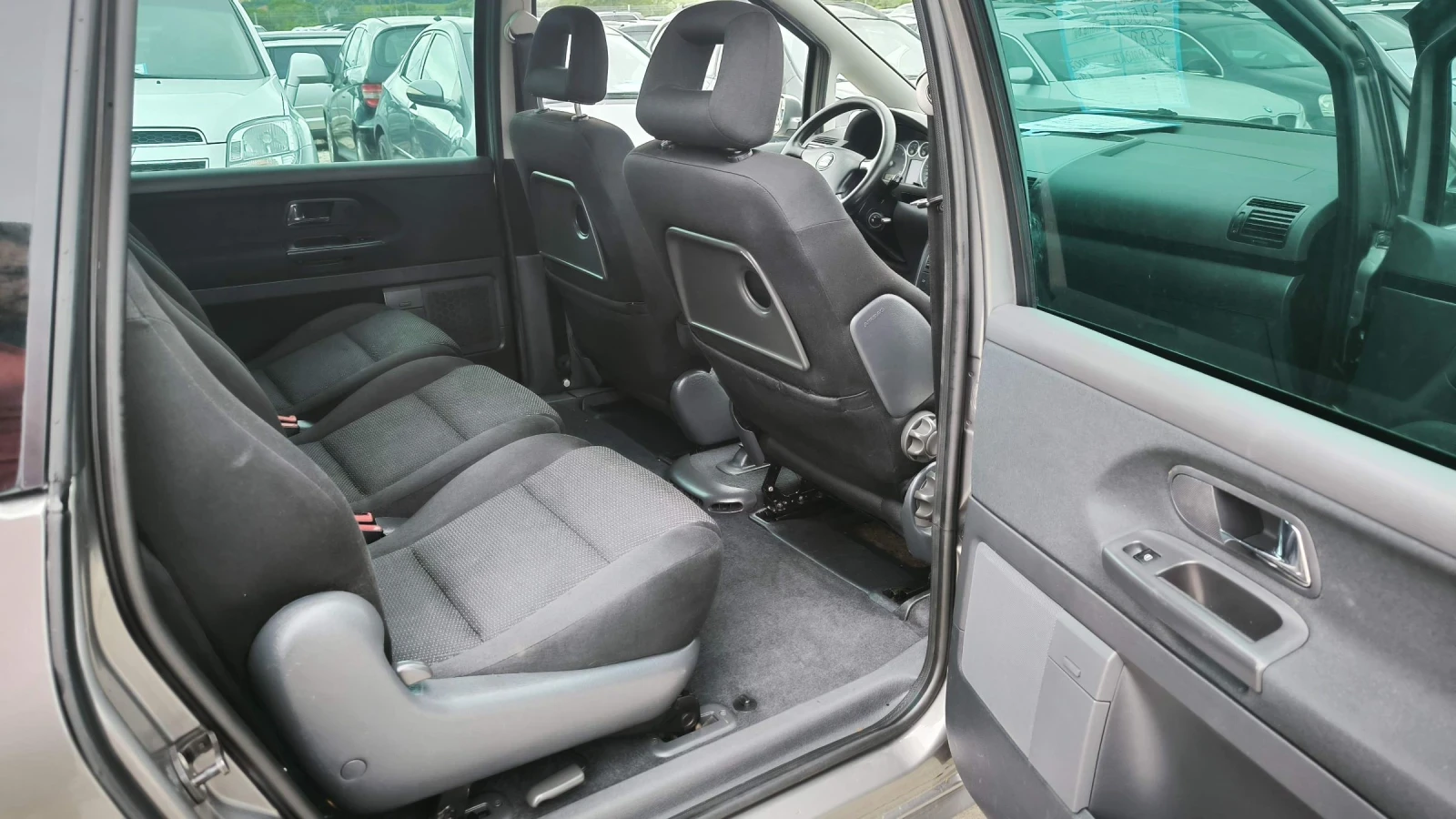 Seat Alhambra 1.9TDi 4x4, снимка 10 - Автомобили и джипове - 54896041
