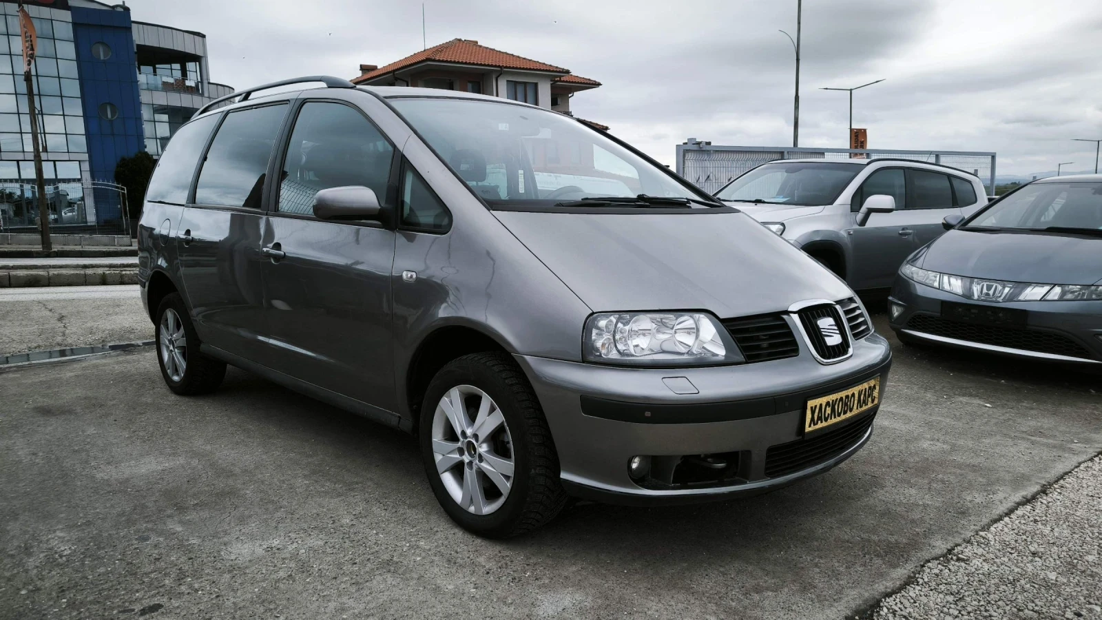 Seat Alhambra 1.9TDi 4x4, снимка 3 - Автомобили и джипове - 54896041