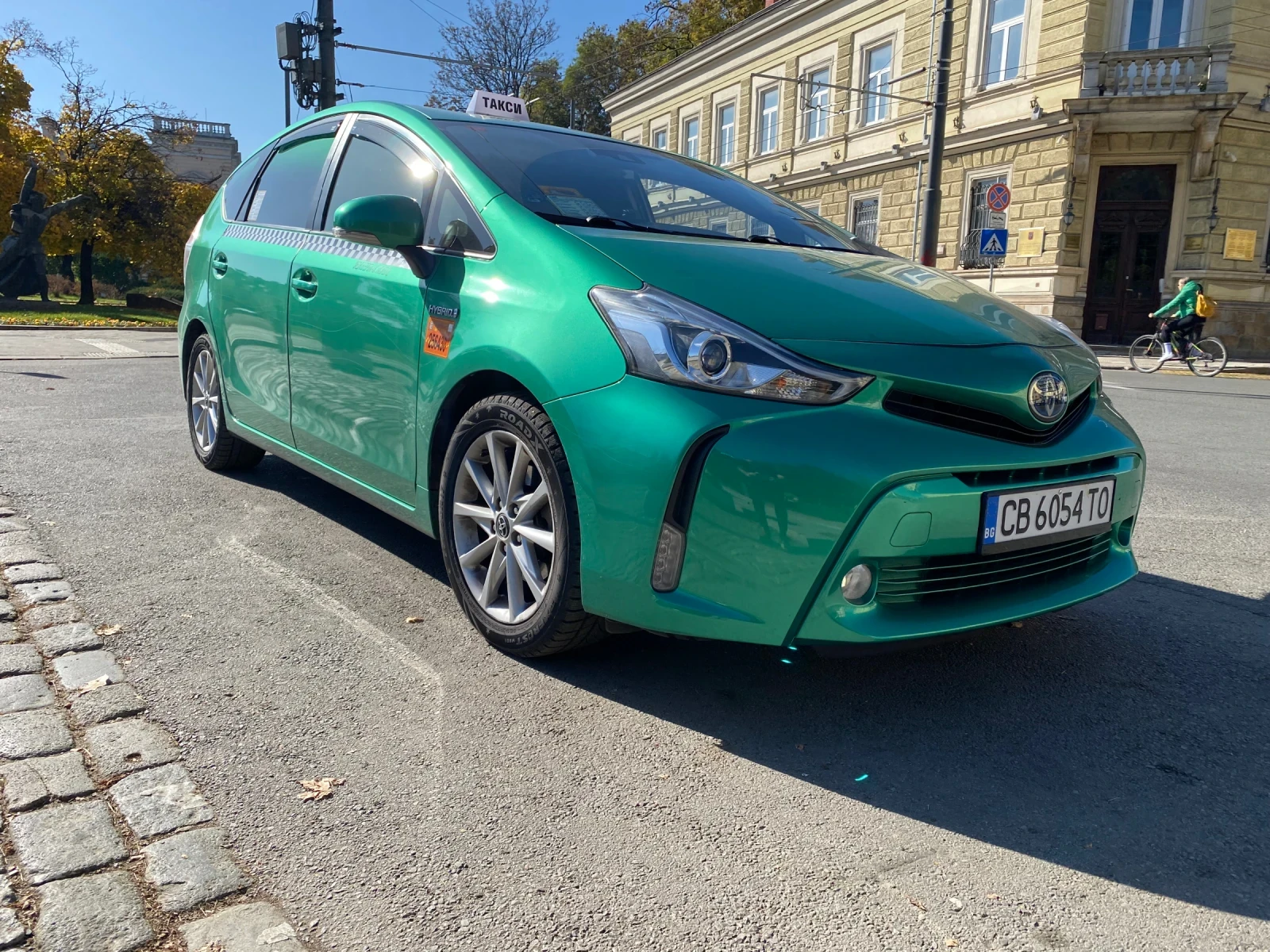 Toyota Prius Приус Плюс, снимка 3 - Автомобили и джипове - 54931256