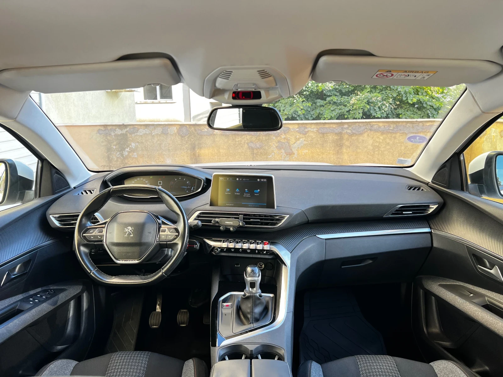 Peugeot 3008 1.2T 130к.с., снимка 12 - Автомобили и джипове - 55102205