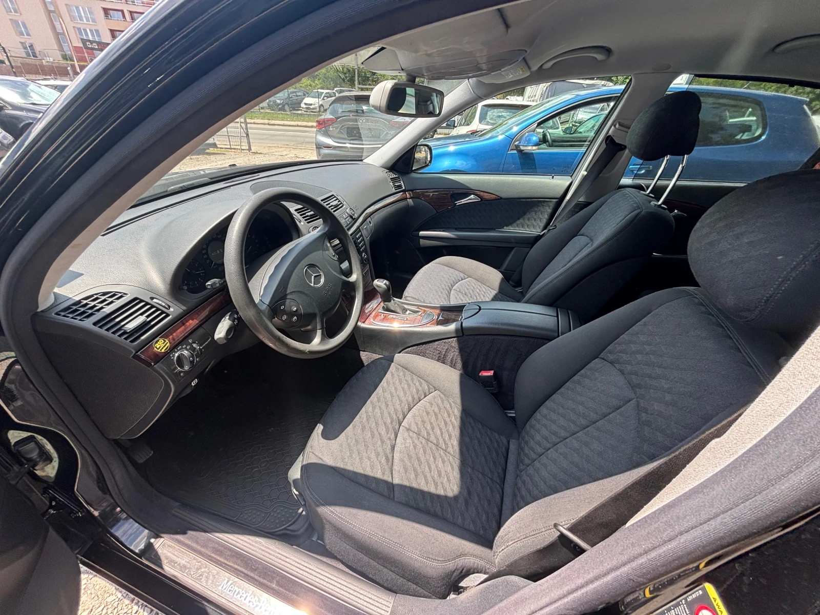Mercedes-Benz E 200 200 CMPRESOR, снимка 12 - Автомобили и джипове - 55173064
